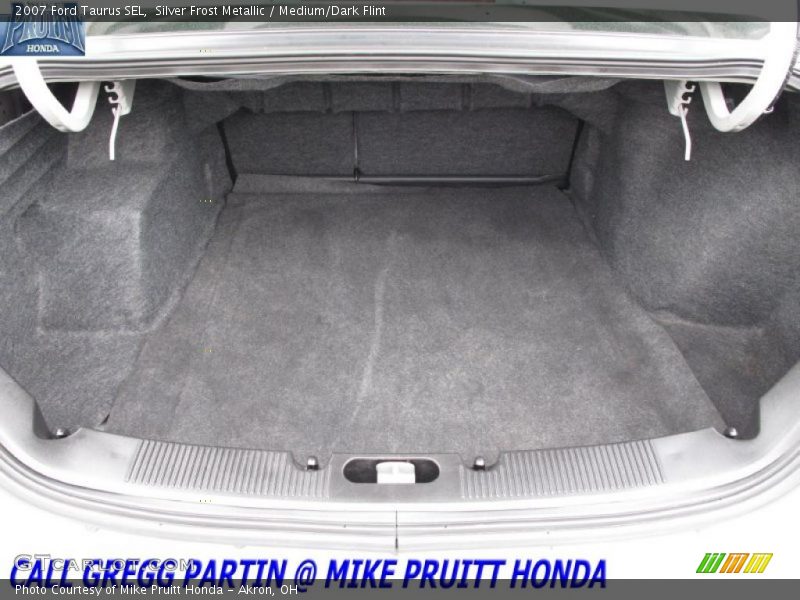 Silver Frost Metallic / Medium/Dark Flint 2007 Ford Taurus SEL