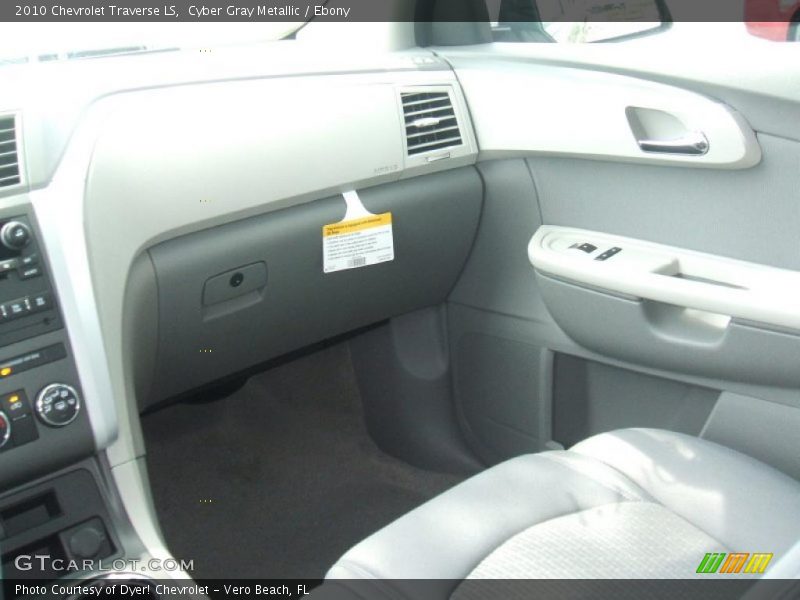 Cyber Gray Metallic / Ebony 2010 Chevrolet Traverse LS
