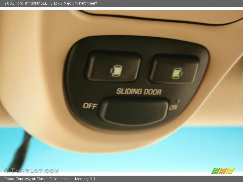 Black / Medium Parchment 2001 Ford Windstar SEL