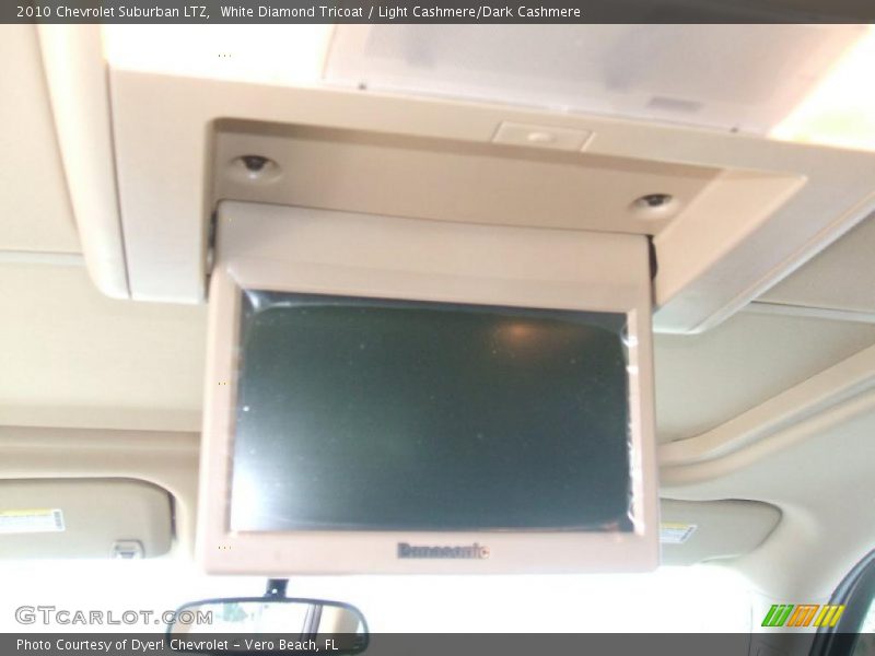 White Diamond Tricoat / Light Cashmere/Dark Cashmere 2010 Chevrolet Suburban LTZ