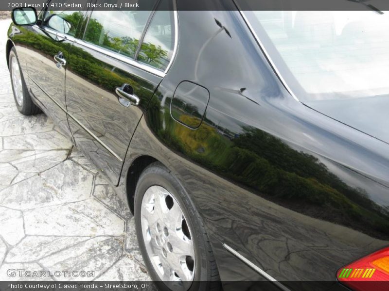 Black Onyx / Black 2003 Lexus LS 430 Sedan