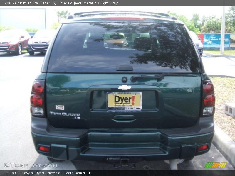 Emerald Jewel Metallic / Light Gray 2006 Chevrolet TrailBlazer LS