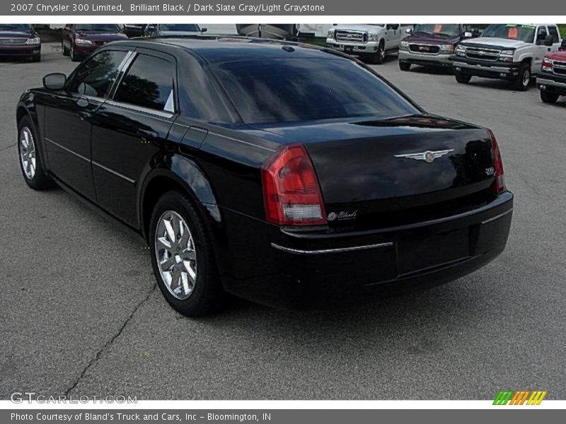 Brilliant Black / Dark Slate Gray/Light Graystone 2007 Chrysler 300 Limited