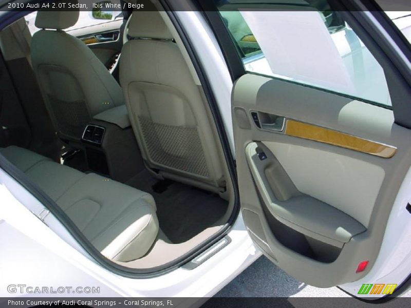 Ibis White / Beige 2010 Audi A4 2.0T Sedan