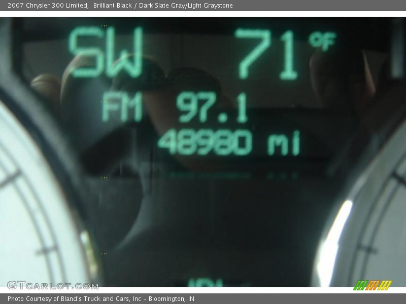 Brilliant Black / Dark Slate Gray/Light Graystone 2007 Chrysler 300 Limited