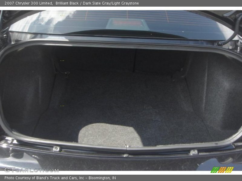 Brilliant Black / Dark Slate Gray/Light Graystone 2007 Chrysler 300 Limited