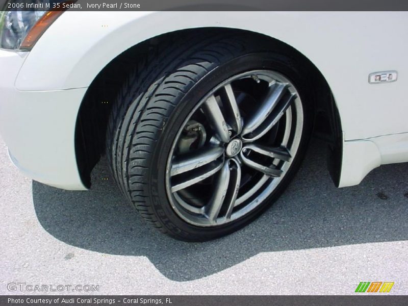 Ivory Pearl / Stone 2006 Infiniti M 35 Sedan