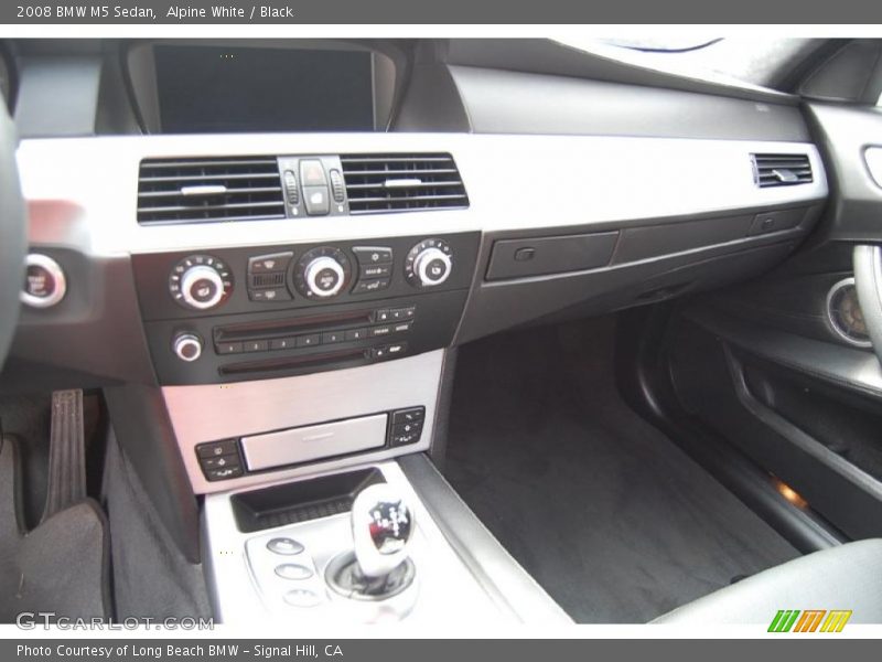 Alpine White / Black 2008 BMW M5 Sedan