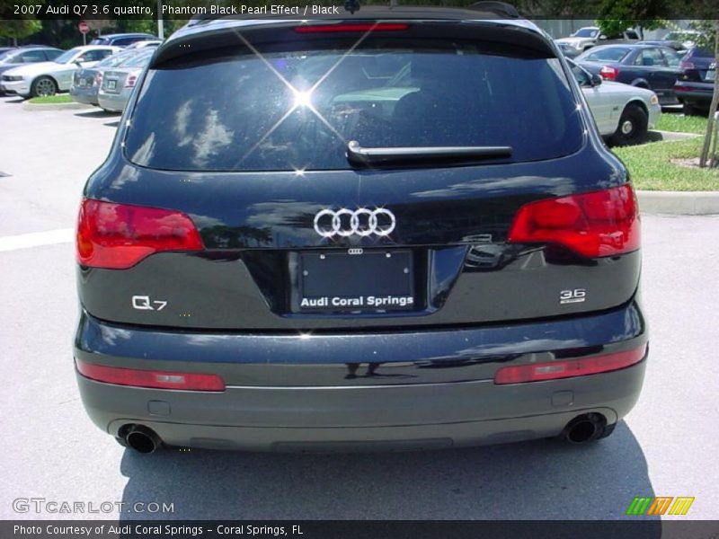 Phantom Black Pearl Effect / Black 2007 Audi Q7 3.6 quattro