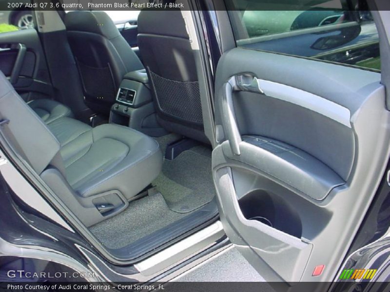 Phantom Black Pearl Effect / Black 2007 Audi Q7 3.6 quattro