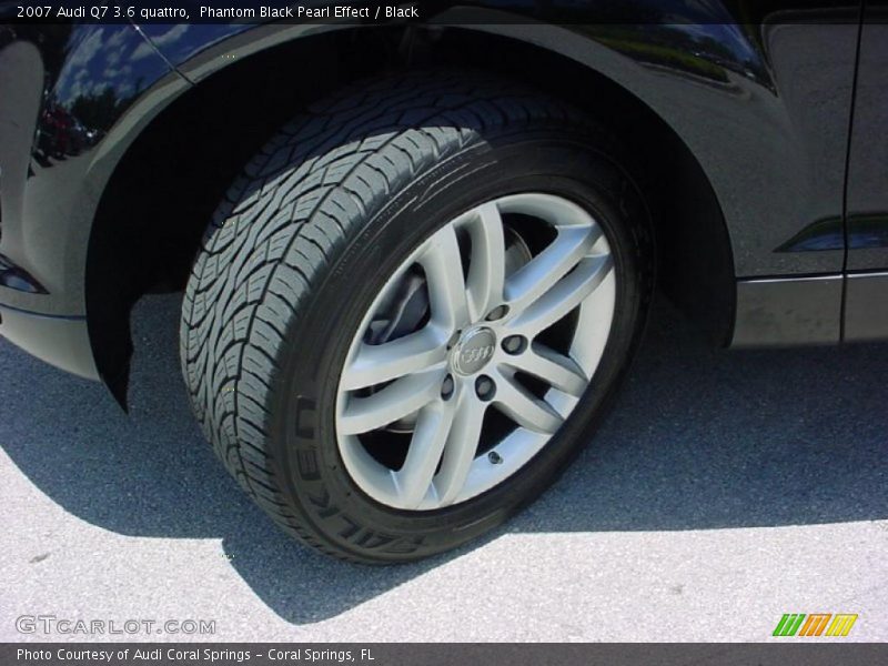 Phantom Black Pearl Effect / Black 2007 Audi Q7 3.6 quattro