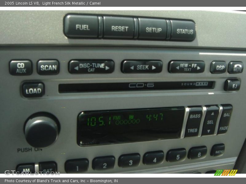 Light French Silk Metallic / Camel 2005 Lincoln LS V8