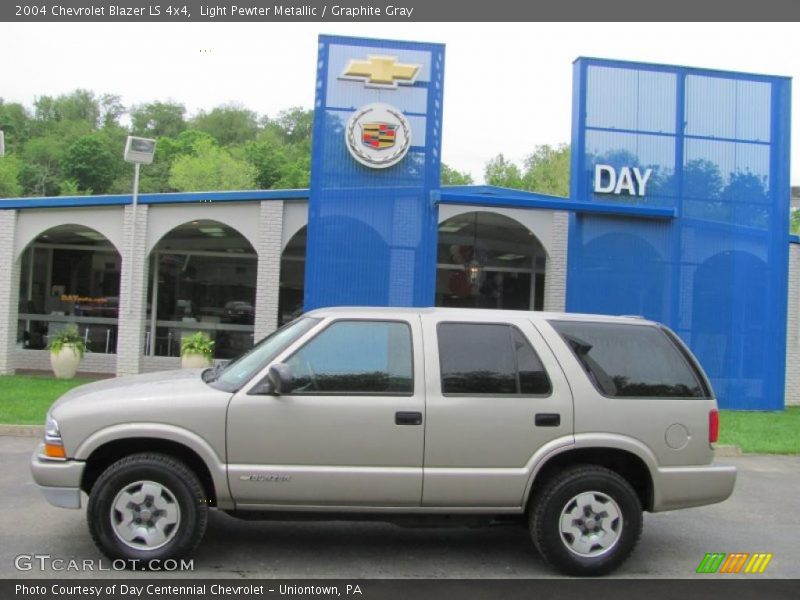 Light Pewter Metallic / Graphite Gray 2004 Chevrolet Blazer LS 4x4