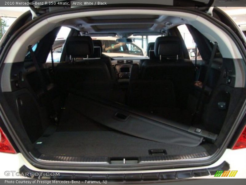 Arctic White / Black 2010 Mercedes-Benz R 350 4Matic
