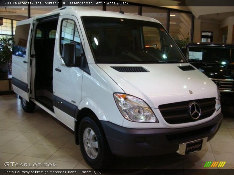 Arctic White / Black 2010 Mercedes-Benz Sprinter 2500 Passenger Van