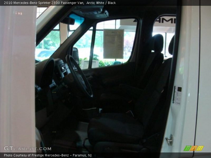 Arctic White / Black 2010 Mercedes-Benz Sprinter 2500 Passenger Van