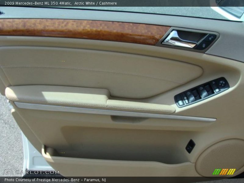 Arctic White / Cashmere 2009 Mercedes-Benz ML 350 4Matic