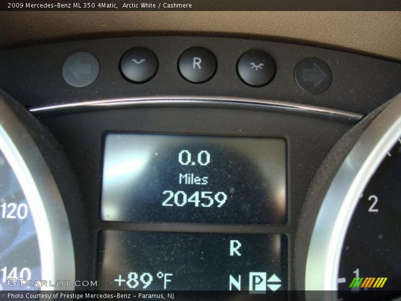 Arctic White / Cashmere 2009 Mercedes-Benz ML 350 4Matic