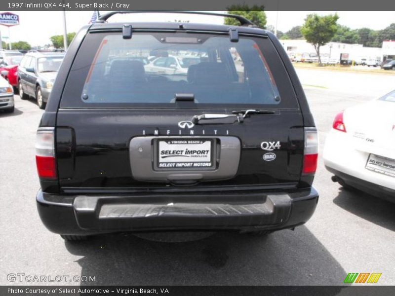 Super Black / Gray 1997 Infiniti QX4 4x4