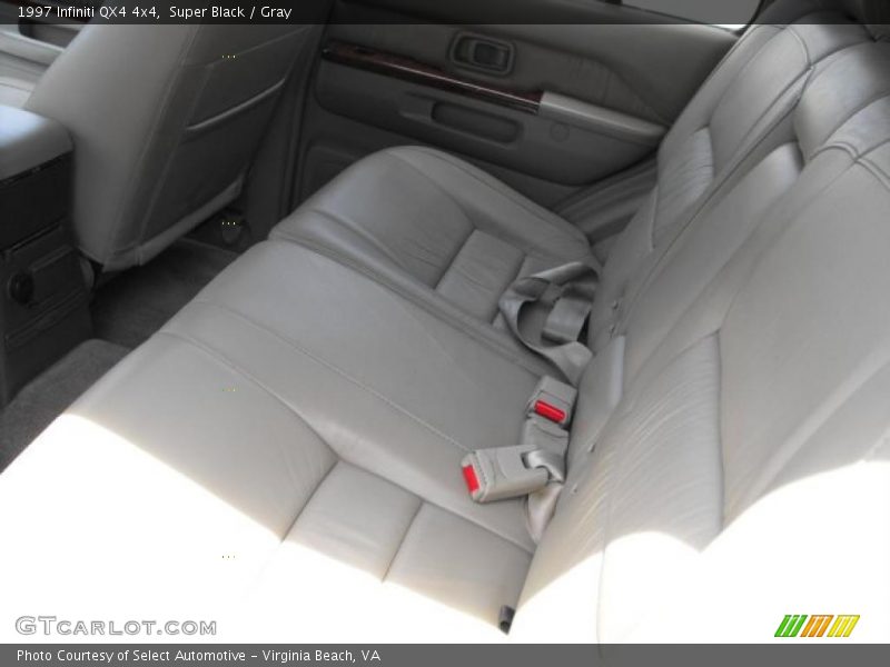 Super Black / Gray 1997 Infiniti QX4 4x4