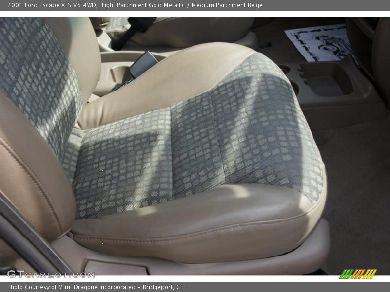 Light Parchment Gold Metallic / Medium Parchment Beige 2001 Ford Escape XLS V6 4WD