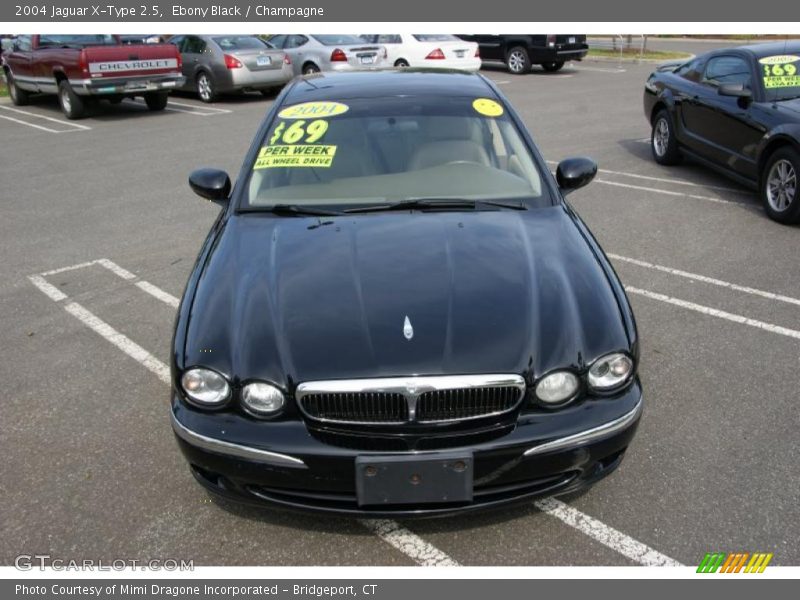 Ebony Black / Champagne 2004 Jaguar X-Type 2.5
