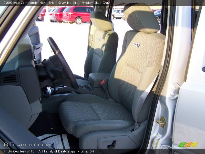 Bright Silver Metallic / Medium Slate Gray 2006 Jeep Commander 4x4