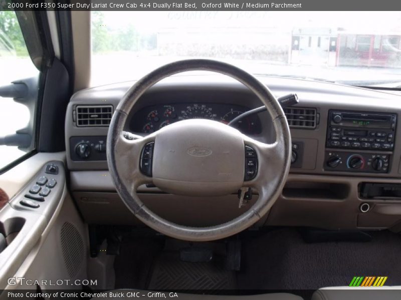 Oxford White / Medium Parchment 2000 Ford F350 Super Duty Lariat Crew Cab 4x4 Dually Flat Bed