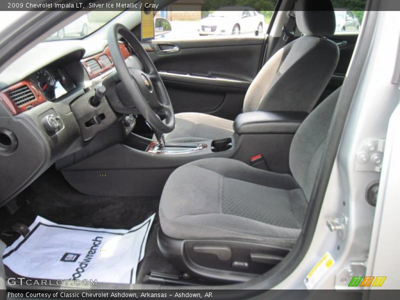 Silver Ice Metallic / Gray 2009 Chevrolet Impala LT