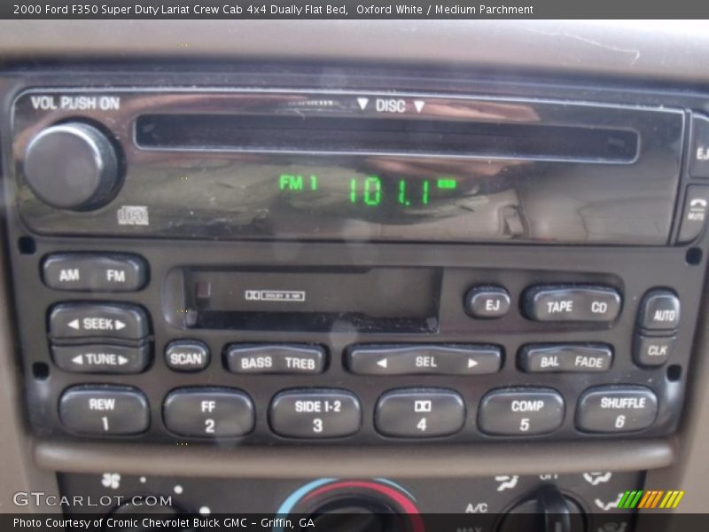 Oxford White / Medium Parchment 2000 Ford F350 Super Duty Lariat Crew Cab 4x4 Dually Flat Bed