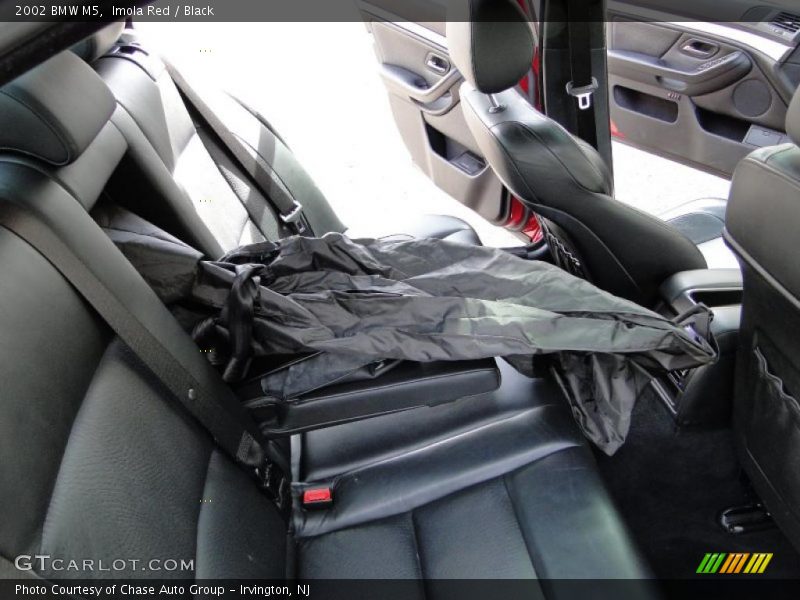 Imola Red / Black 2002 BMW M5