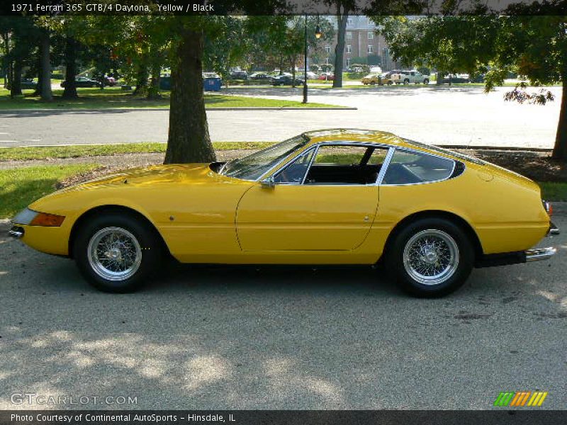 Yellow / Black 1971 Ferrari 365 GTB/4 Daytona