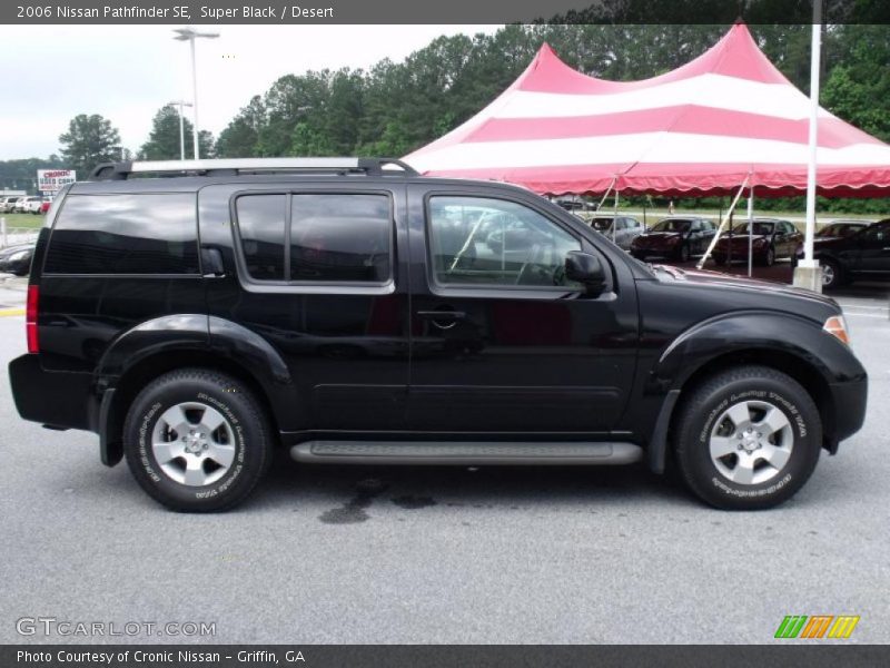 Super Black / Desert 2006 Nissan Pathfinder SE