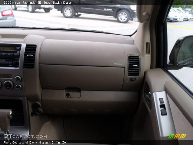 Super Black / Desert 2006 Nissan Pathfinder SE