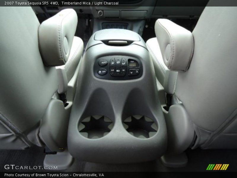 Timberland Mica / Light Charcoal 2007 Toyota Sequoia SR5 4WD