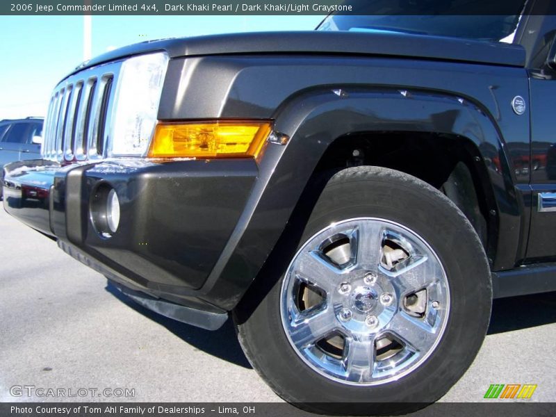 Dark Khaki Pearl / Dark Khaki/Light Graystone 2006 Jeep Commander Limited 4x4