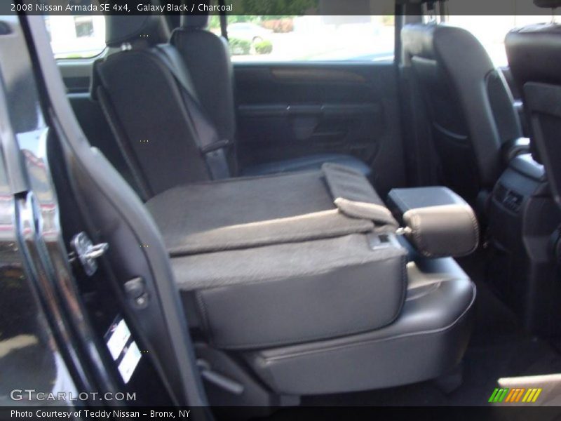 Galaxy Black / Charcoal 2008 Nissan Armada SE 4x4