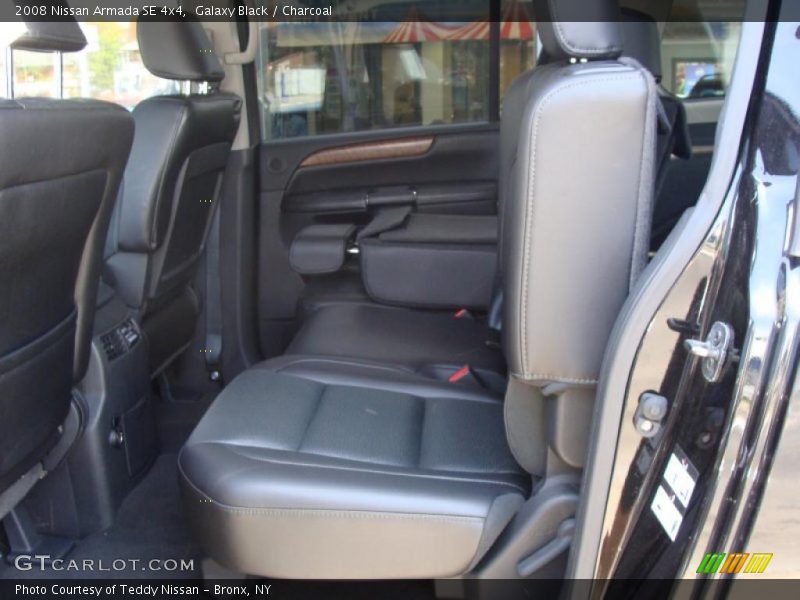 Galaxy Black / Charcoal 2008 Nissan Armada SE 4x4