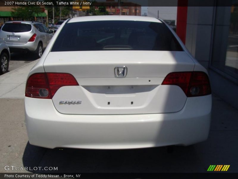 Taffeta White / Ivory 2007 Honda Civic EX Sedan