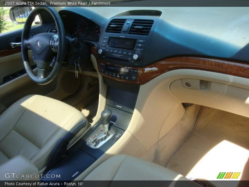 Premium White Pearl / Parchment 2007 Acura TSX Sedan