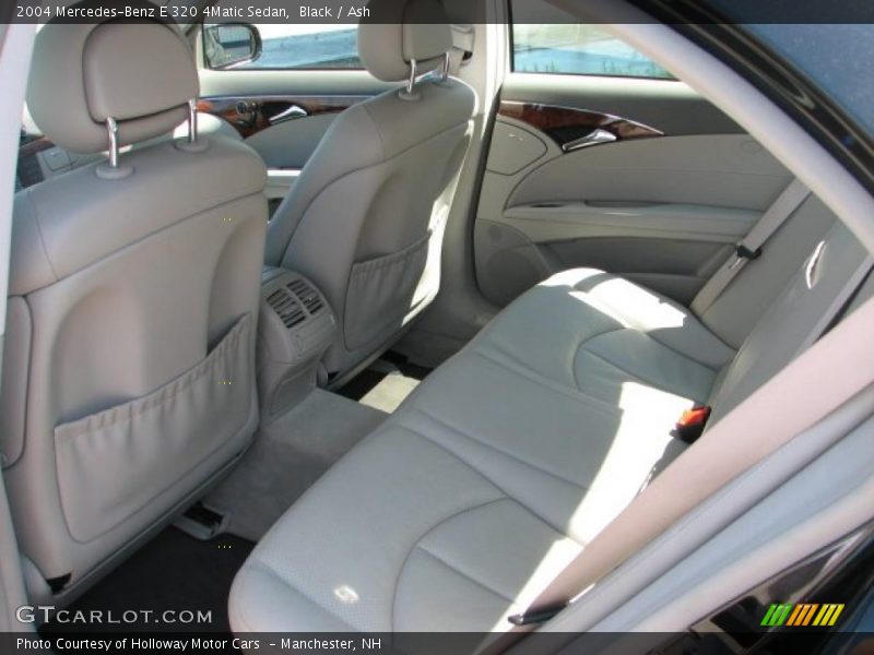 Black / Ash 2004 Mercedes-Benz E 320 4Matic Sedan