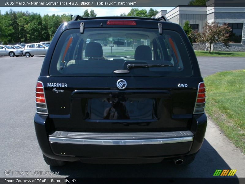 Black / Pebble/Light Parchment 2005 Mercury Mariner Convenience 4WD