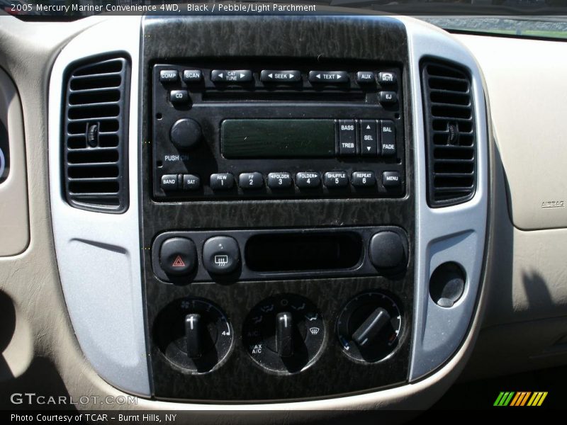 Black / Pebble/Light Parchment 2005 Mercury Mariner Convenience 4WD