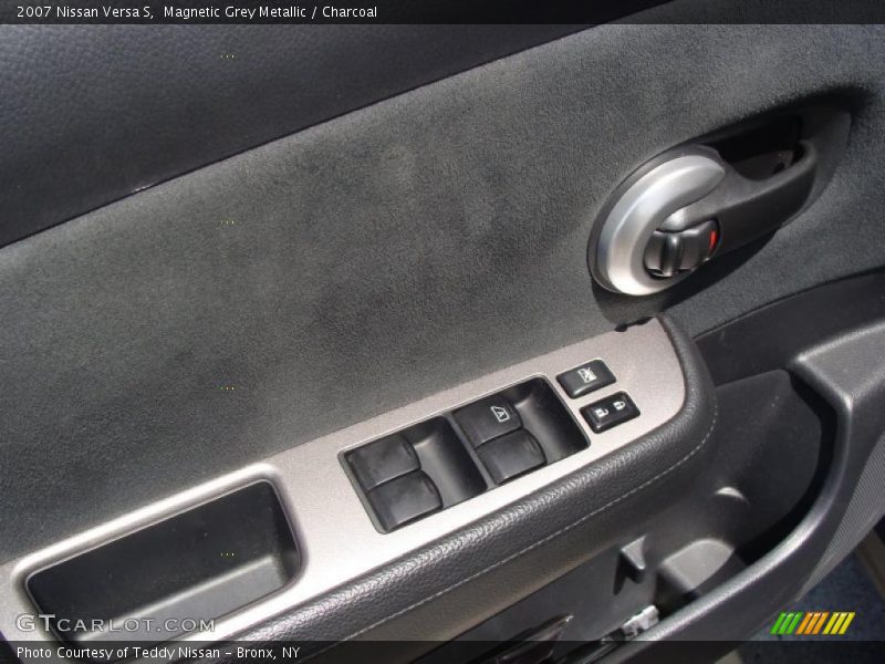 Magnetic Grey Metallic / Charcoal 2007 Nissan Versa S