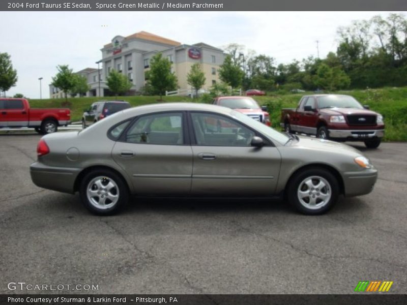 Spruce Green Metallic / Medium Parchment 2004 Ford Taurus SE Sedan