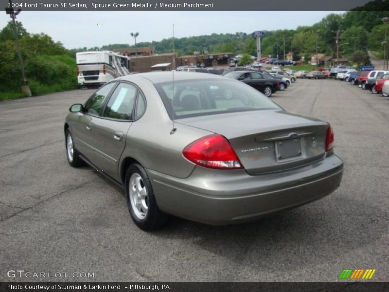 Spruce Green Metallic / Medium Parchment 2004 Ford Taurus SE Sedan