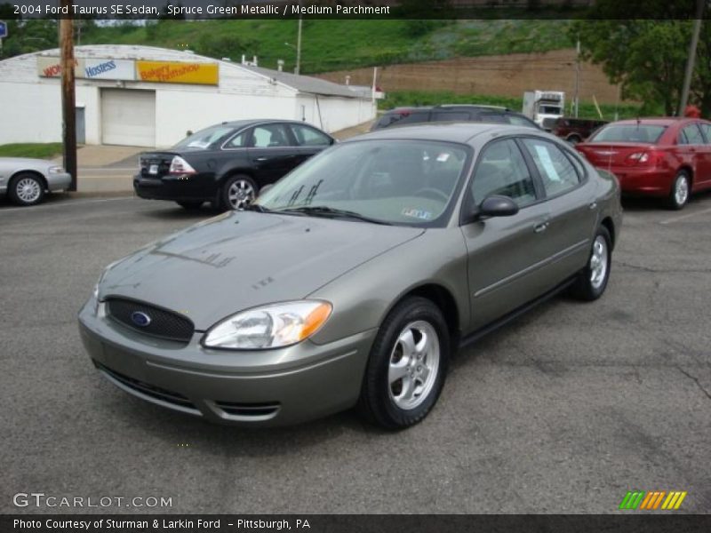 Spruce Green Metallic / Medium Parchment 2004 Ford Taurus SE Sedan