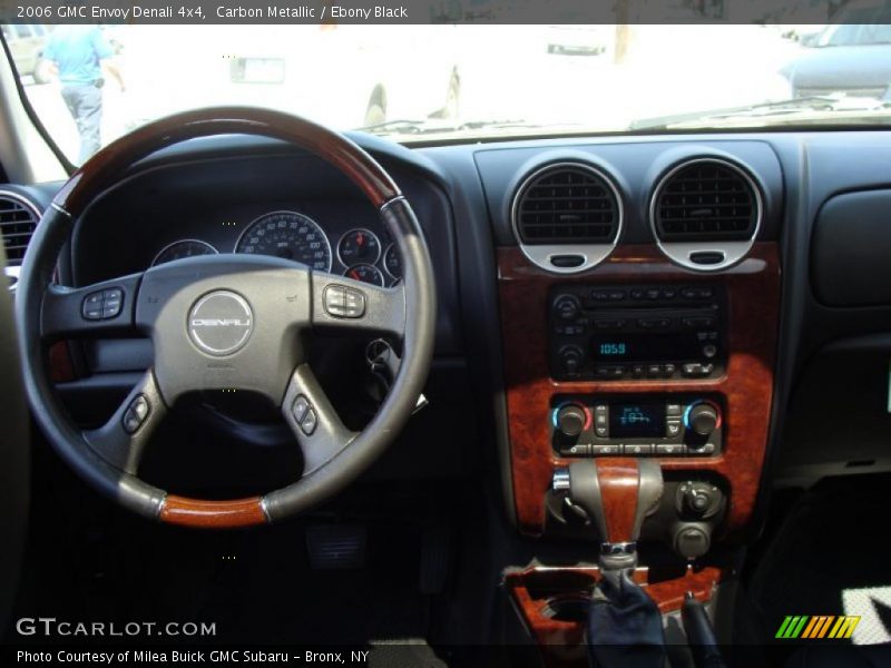 Carbon Metallic / Ebony Black 2006 GMC Envoy Denali 4x4