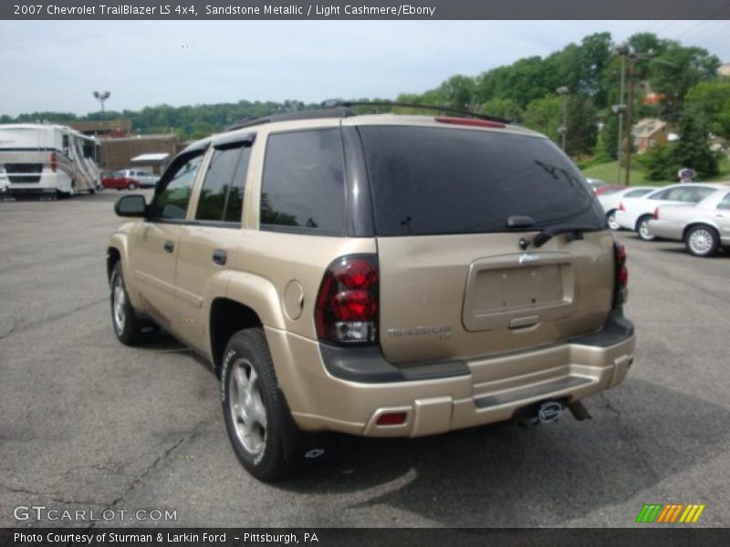 Sandstone Metallic / Light Cashmere/Ebony 2007 Chevrolet TrailBlazer LS 4x4