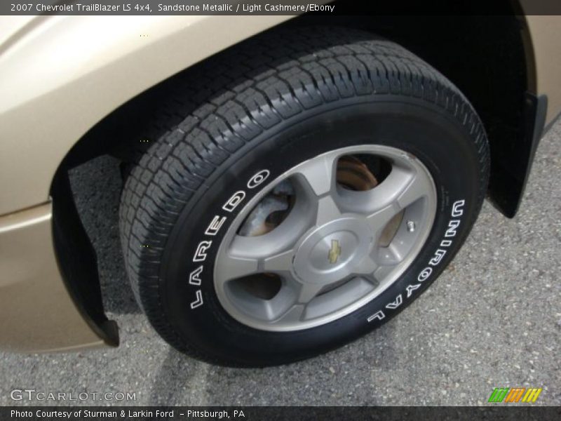Sandstone Metallic / Light Cashmere/Ebony 2007 Chevrolet TrailBlazer LS 4x4